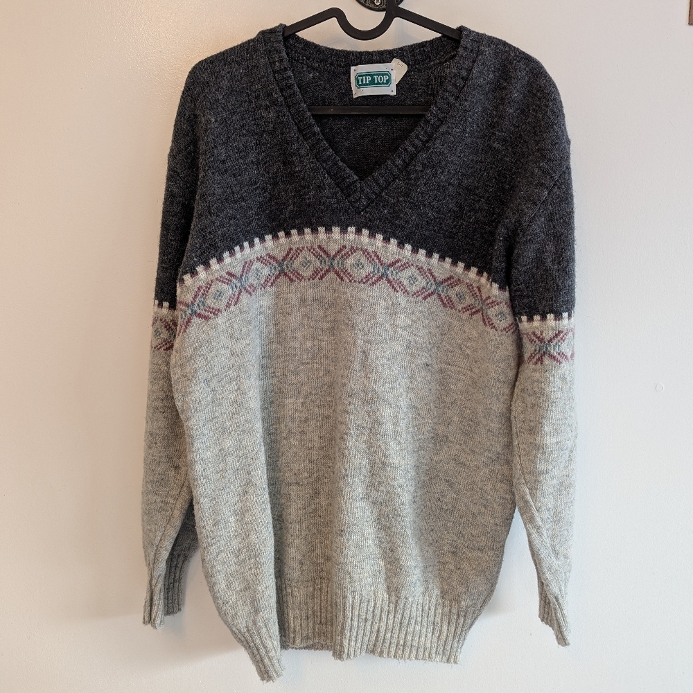 Men's Vintage Gray Vneck Sweater